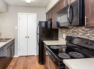 Walnut Ridge Apartments, Arlington, TX 76006