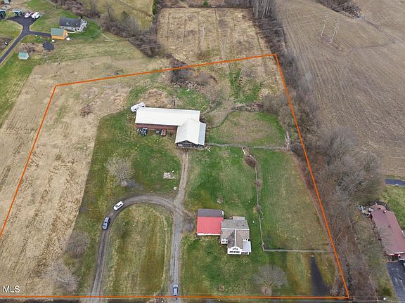 4th image of 134 Waite Road