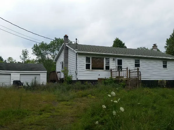 1 Railroad Ave, Stillwater, NY 12170