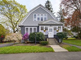 4 Hamill Rd, Worcester, MA 01602