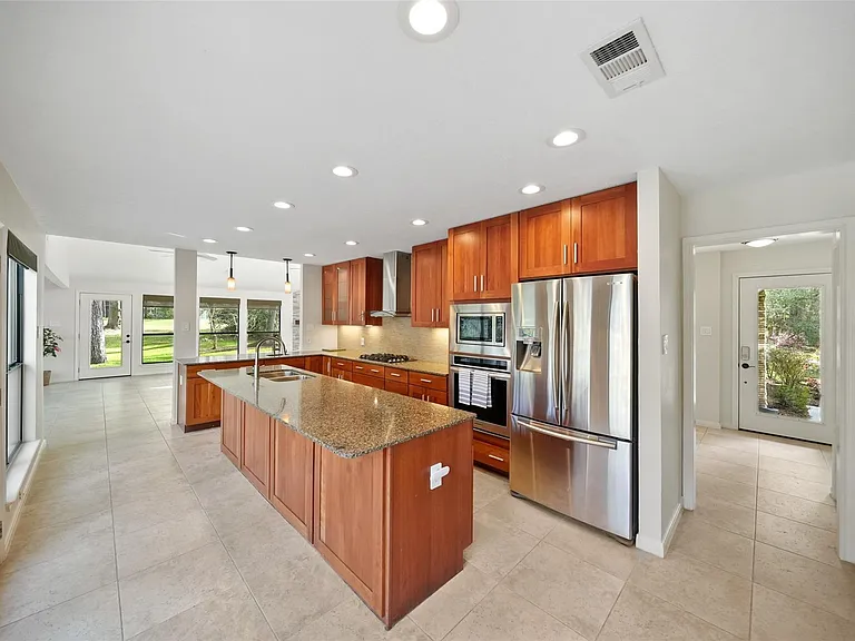 5 Berrypick Ln — Photo 7