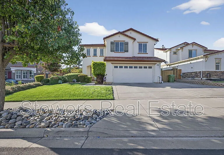729 Copperfield Ct — Photo 39