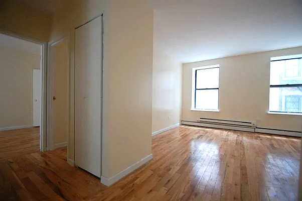 Rented by Bohemia Realty Group | media 10