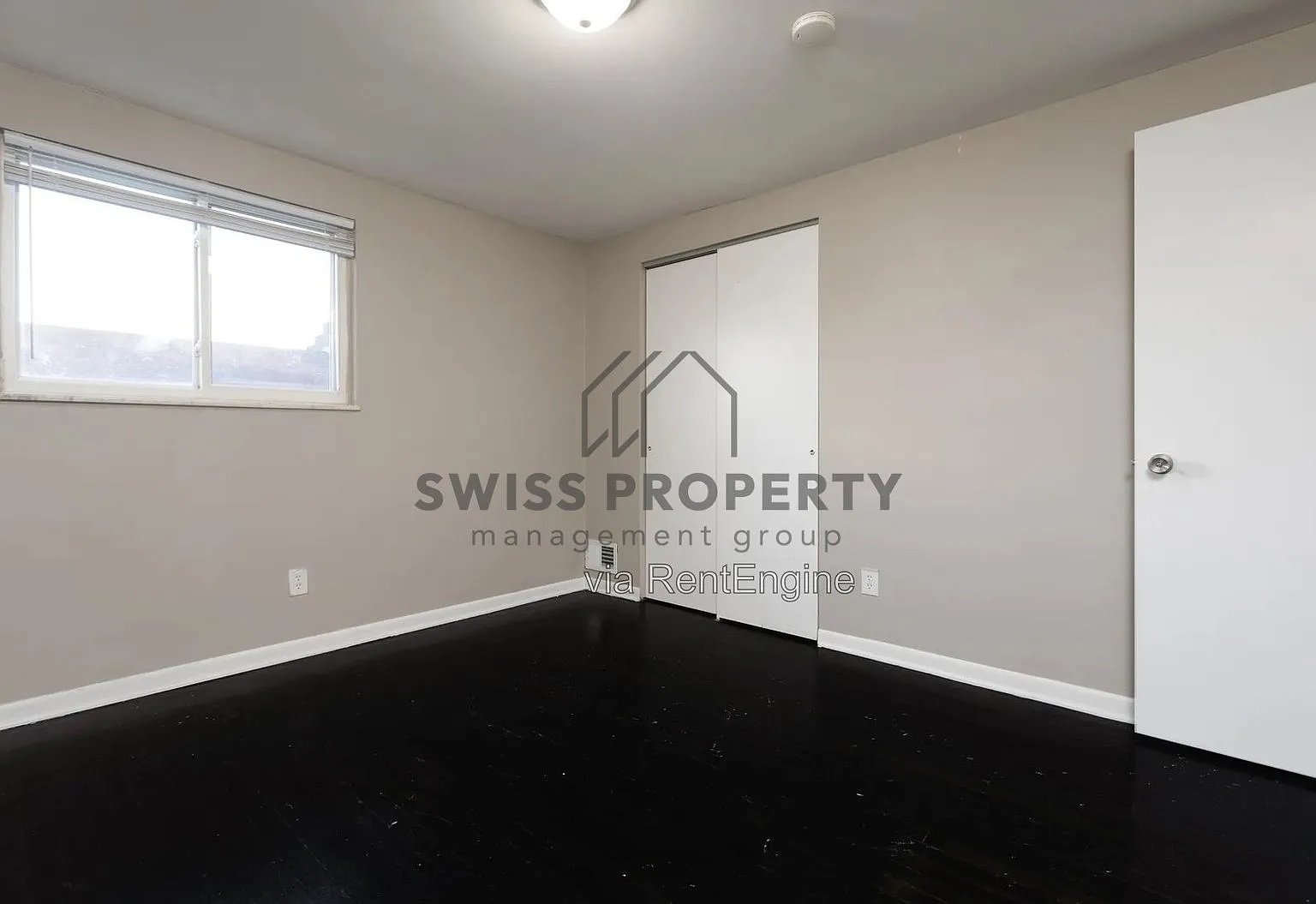 2 bed, 1.0 bath, 875 sqft, $1,150 — Photo 3