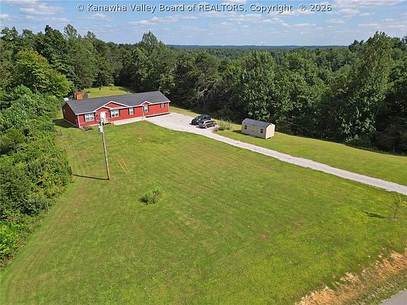 4th image of 2920 Midway Hollow Rd