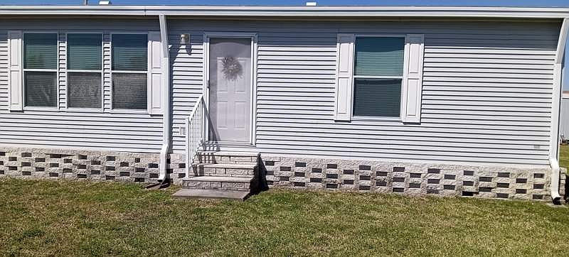 1st image of 5200 28th St N #331