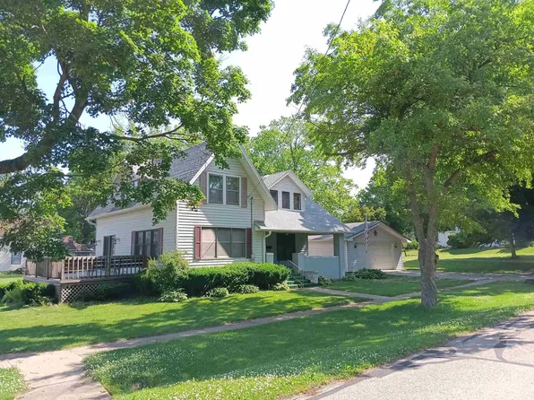 604 E Eply St, Davis, IL 61019