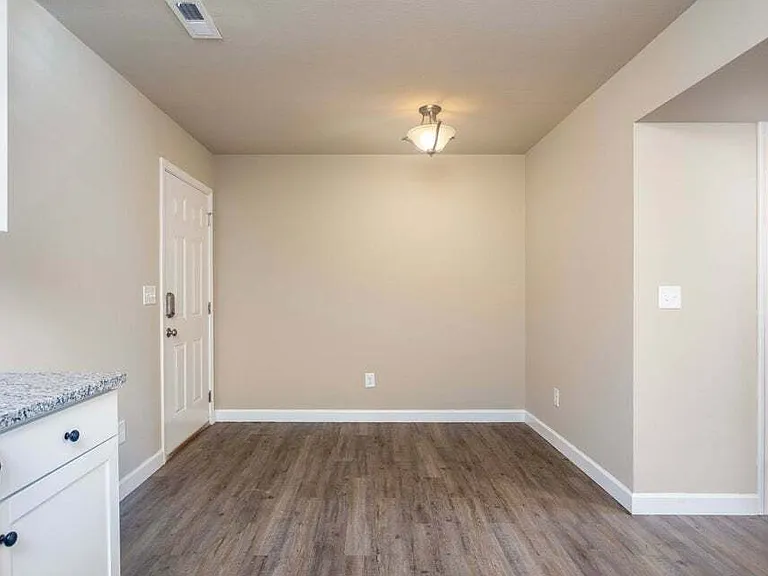 272 Mulberry Ave #A — Photo 17