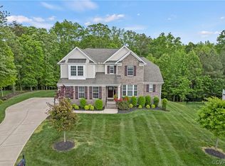 1431 Bluewater Dr, Chester, VA 23836