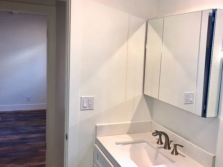 503 N Elena Ave — Photo 21