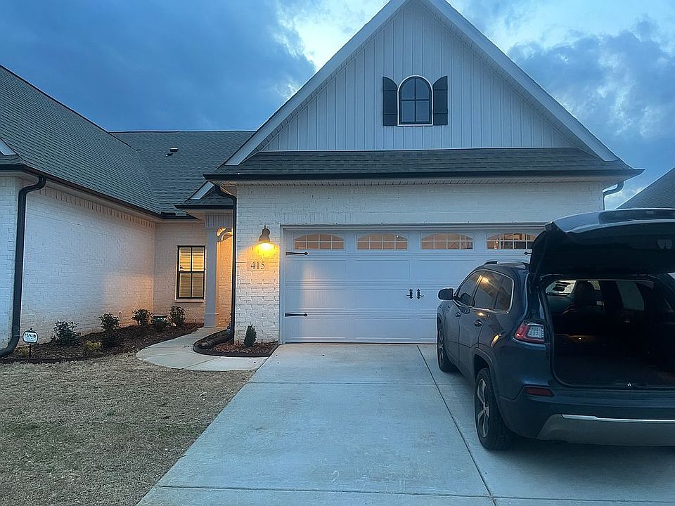 1st image of 415 Tillane Park Cir SW