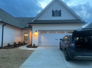 415 Tillane Park Cir SW, Huntsville, AL 35824