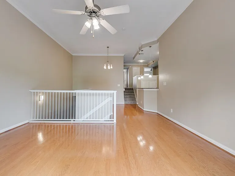 2201 Wolf St #5202 — Photo 19