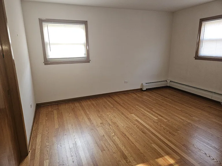 6925 W Higgins Ave #1W — Photo 6