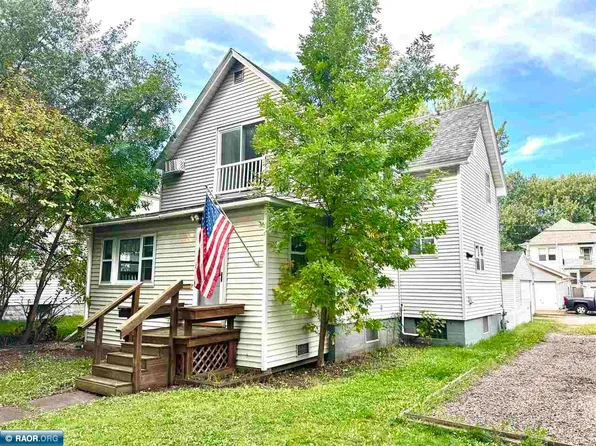 317 6th St S, Virginia, MN 55792