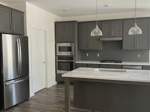 3337 Parmenter St, Columbia, TN 38401