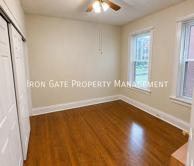 6300 Southwood Ave #1E — Photo 10