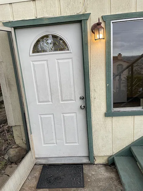 Studio, 250 sqft, $1,450 — Photo 3