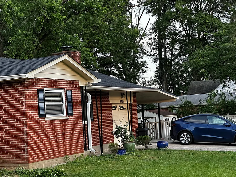 9488 Conklin Ave — Photo 12