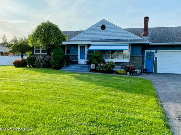 1140 Earl Avenue, Schenectady, NY 12309