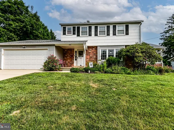 106 Meriden Dr, Newark, DE 19711
