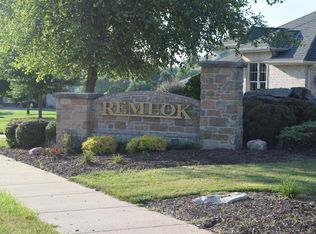 812 Ernst Ct, Waterloo, IL 62298