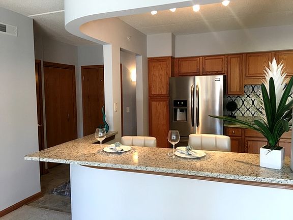 4th image of 1349 E Washington St Unit 204A