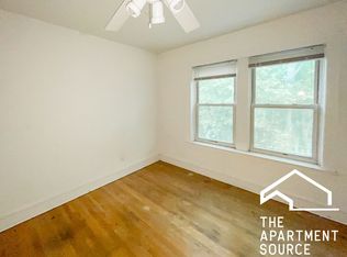 1902 W Winnemac Ave #1, Chicago, IL 60640