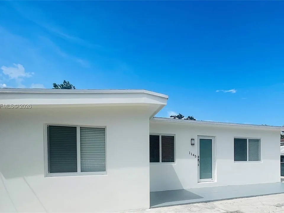 1145 NW 25th St
