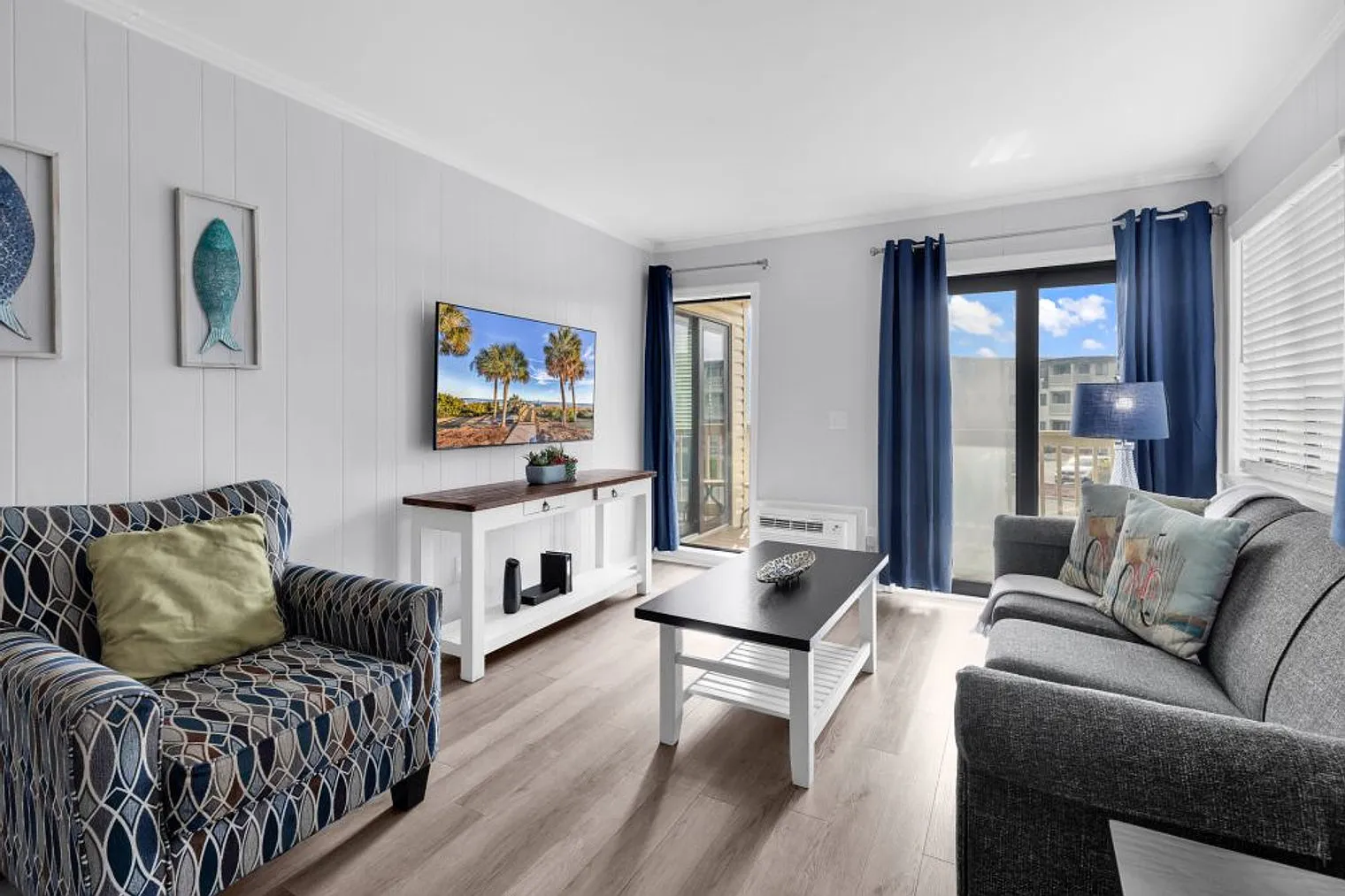 2 bed, 2.0 bath, 871 sqft, $2,971 — Photo 1
