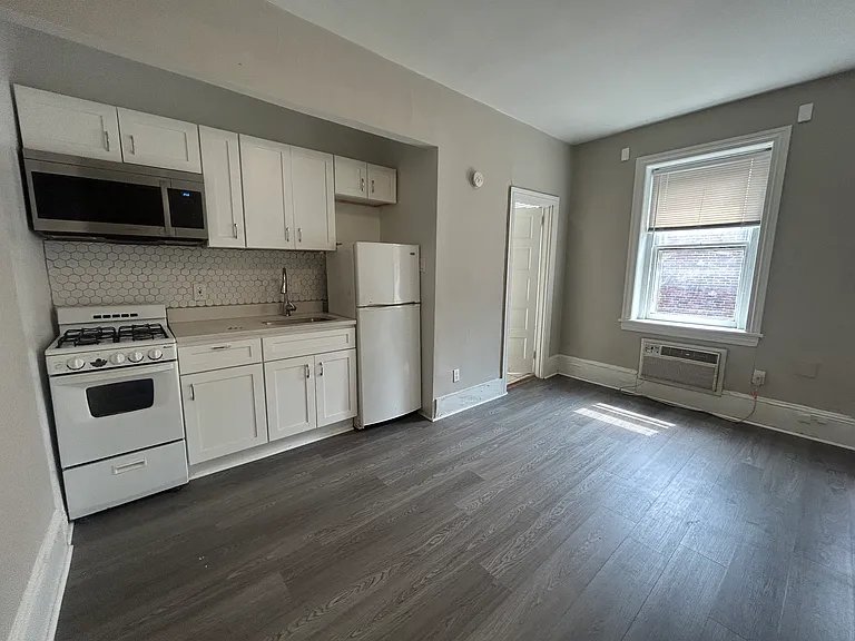 3431 Spring Garden St #L1 — Photo 9