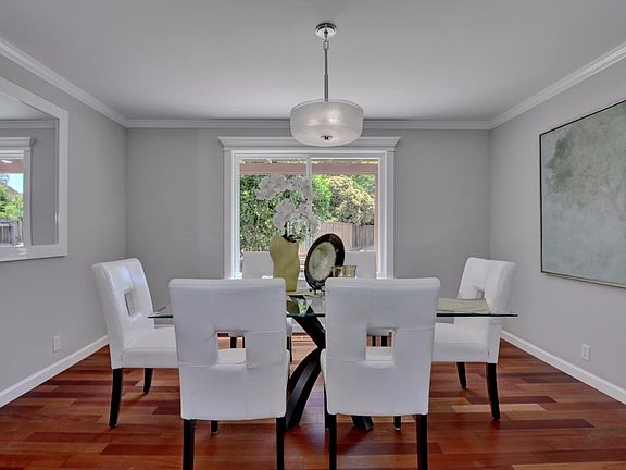 4th image of 6592 Mount Royal Dr