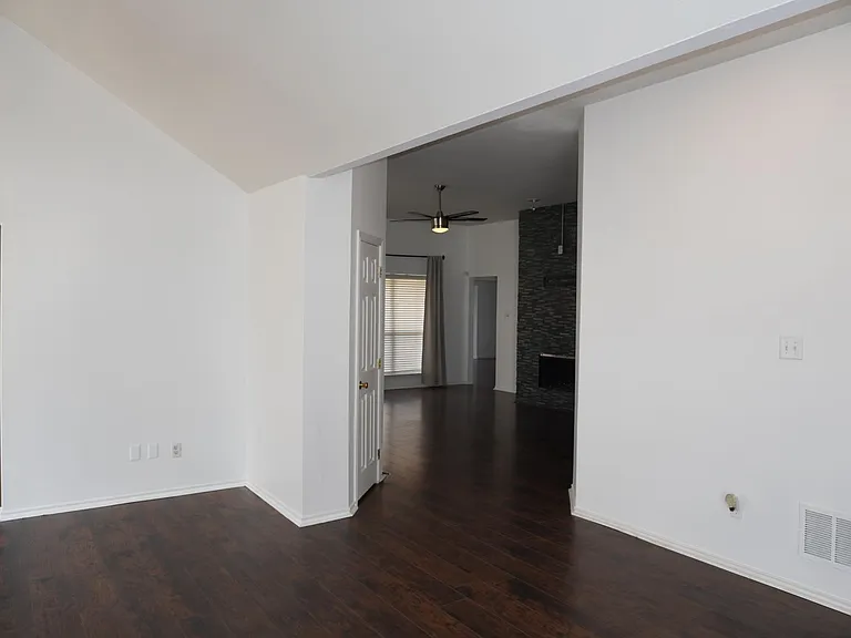 3107 Wildflower Way — Photo 10
