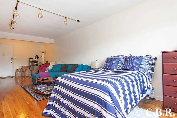 Rented by Coldwell Banker Reliable Real Estate | media 7