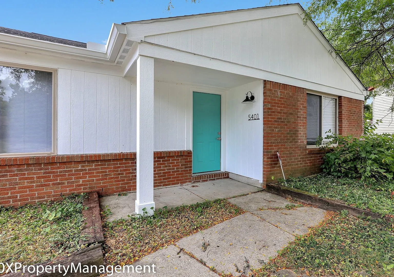 Spacious 3 Bedroom Property with 1 Bath at 5401 Adderley Ave! — Photo 2