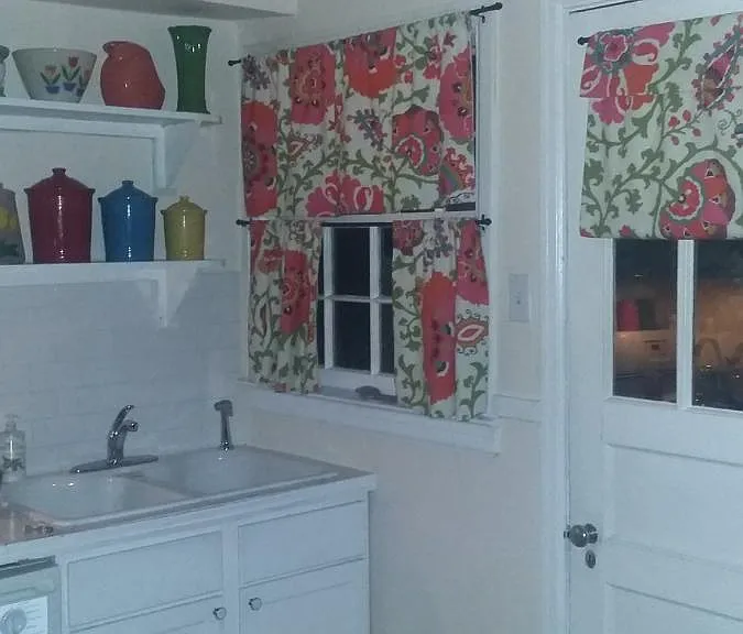675 Loeb St — Photo 17