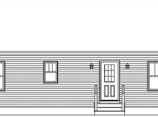 183 Woodbury Rd, Auburn, ME 04210