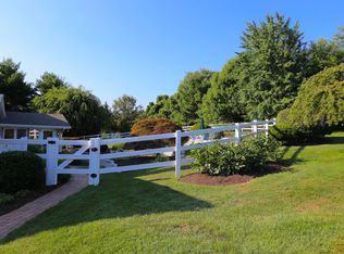 812 Nathan Hale Dr, West Chester, PA 19382
