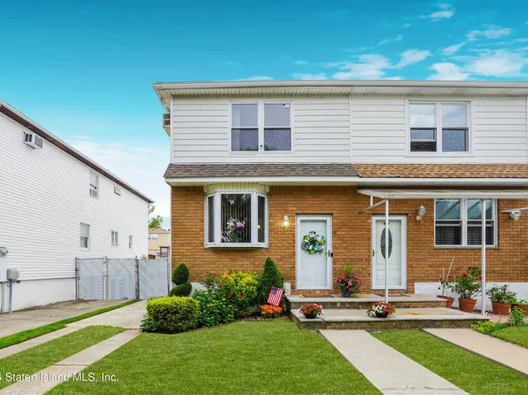 482 Dongan Hills Ave, Staten Island, NY 10305
