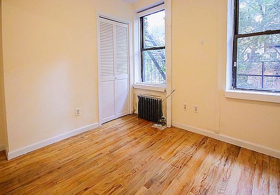 5th image of 516 E 5th St APT 3