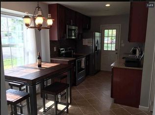 97 W Broadway, Pt Jefferson Station, NY 11776