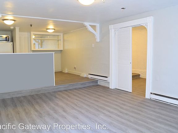 5th image of 93 Scott St Unit A
