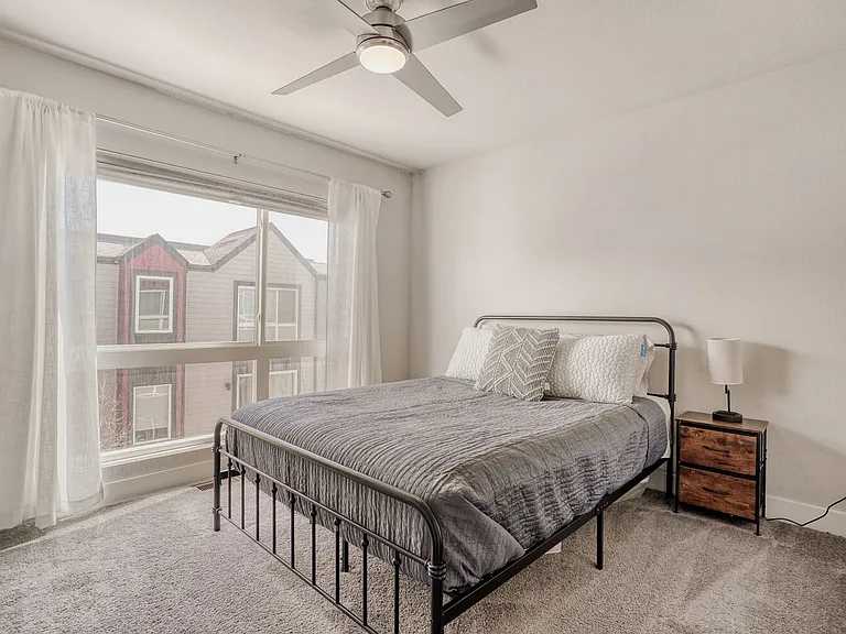 5594 W 10th Pl — Photo 15
