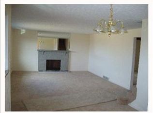 128 Hillcrest Dr, Homestead, PA