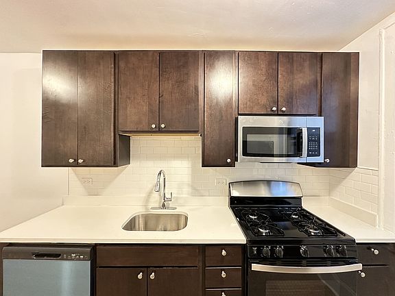 3rd image of 2332.5 N Spaulding Ave #A2