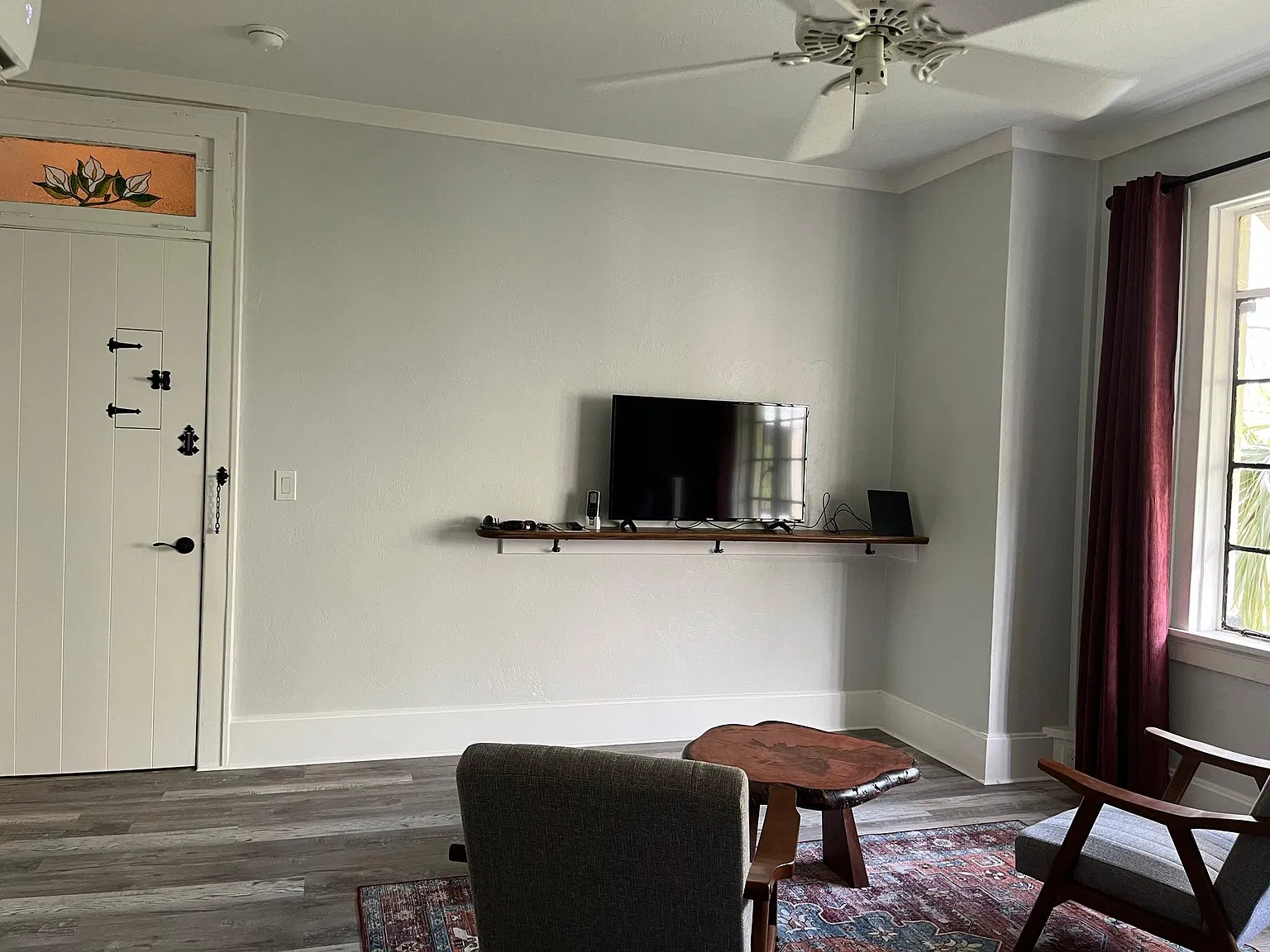 Studio, 364 sqft, $1,300 — Photo 2
