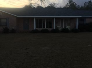 503 N Canal St, Samson, AL 36477