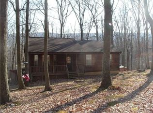 239 Shenandoah River Dr, Harpers Ferry, WV 25425