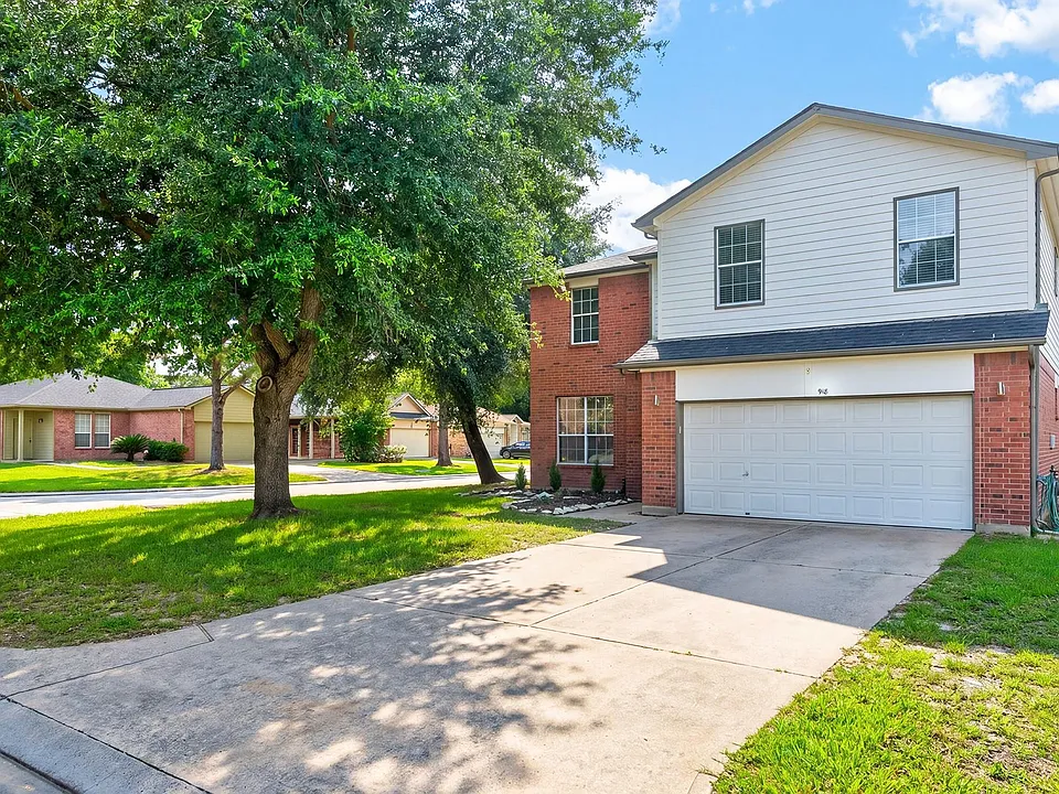918 Ivycroft Ln