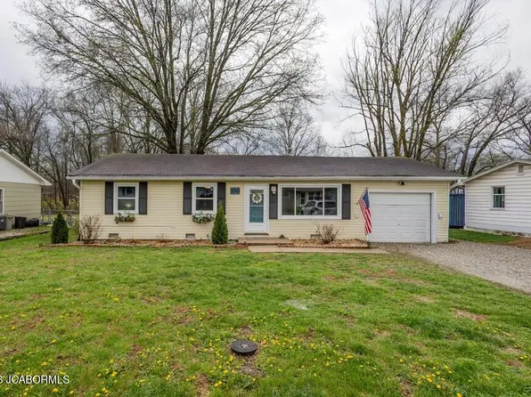 310 Brown Ave, Hallsville, MO 65255